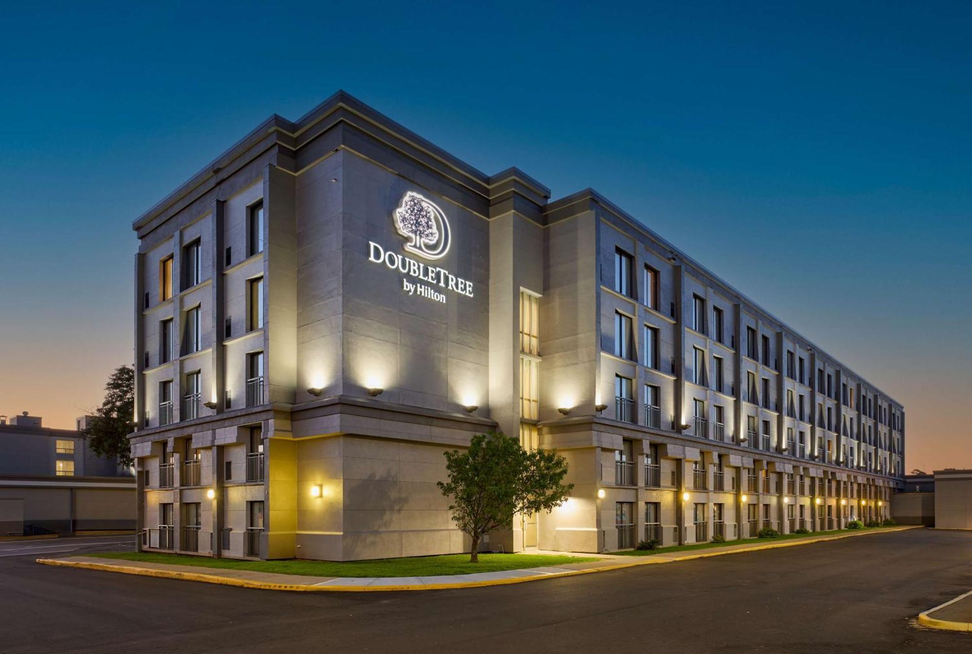 Doubletree By Hilton Minneapolis Airport, Mn Bloomington Exterior photo