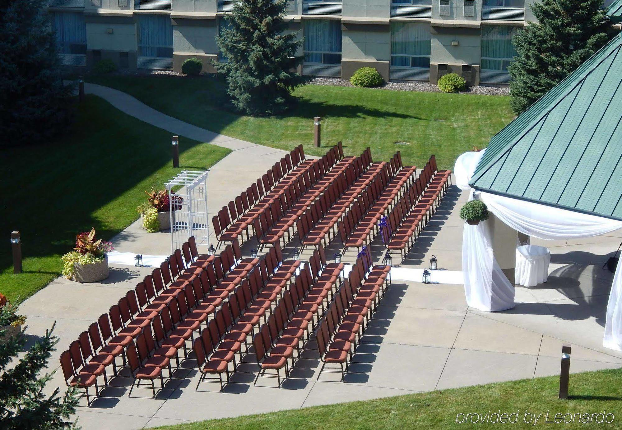 Doubletree By Hilton Minneapolis Airport, Mn Bloomington Exterior photo